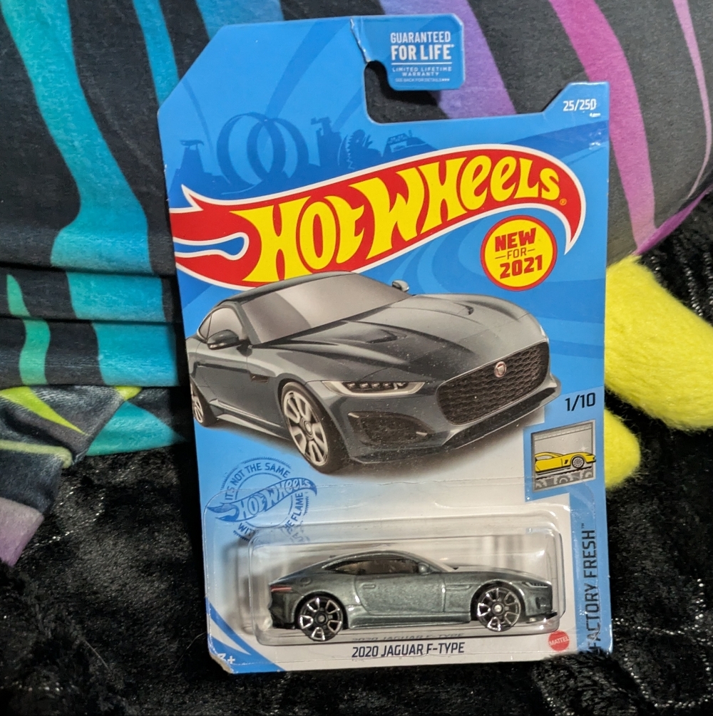Hot Wheels 2021 Jaguar F-Type Toy Car - Silver